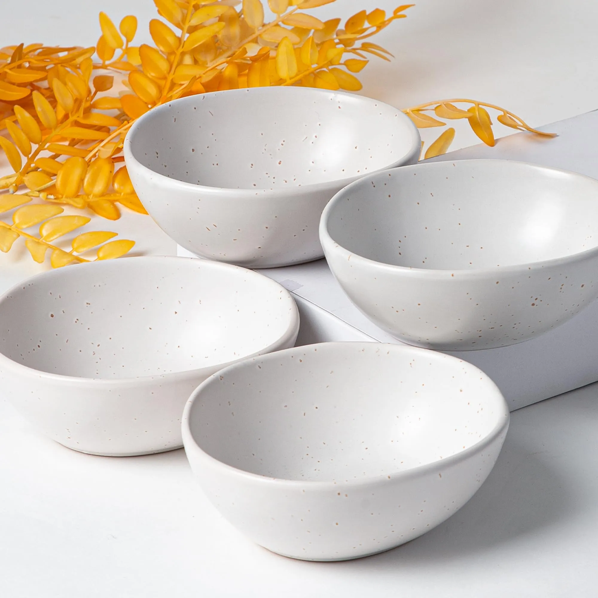 Anko 5.5" Bodrum Stoneware Bowls - Set of 4 | Premium Crockery for Dining Table Ideal for Serving Soup, Salad, Dessert | Designer Bowls for Home, Kitchen, Restaurant | Speckled White