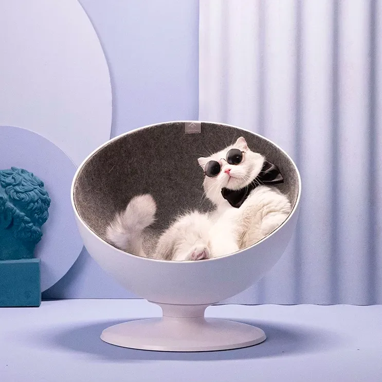 Delicate hemispherical cat's nest