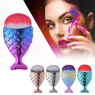 Iconic Beauty 3D Mermaid Fish Scale Style Foundation Powder Makeup Brush