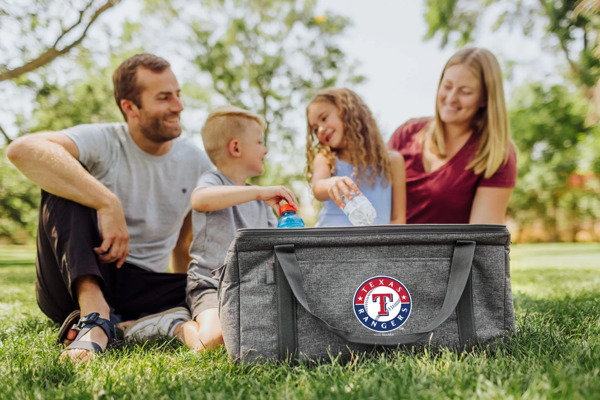 Texas Rangers - 64 Can Collapsible Cooler